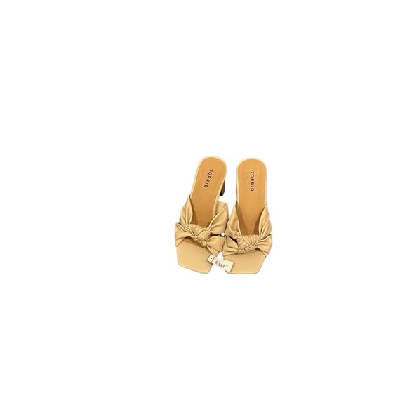 NWT SZ 7.5W Torrid Soft Knot Square Block Heel Open Toe Mules Sandals in Beige L - Picture 6 of 6